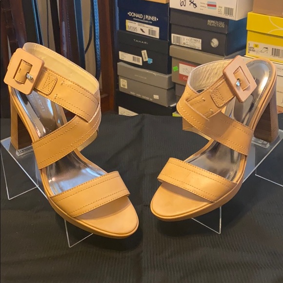 Ladies shoes - Picture 2 of 6